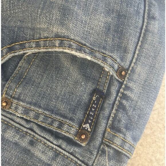 Armani Jeans Boyfriend Cut 30 Waist, 26 Inseam - Picture 4 of 9